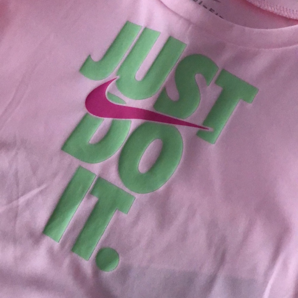 Nike Dri-Fit 2-piece set - NEW - Picture 2 of 9